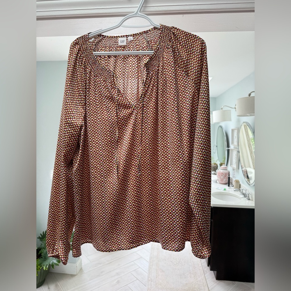 Gap Women's Brown Patterned Top - image 1